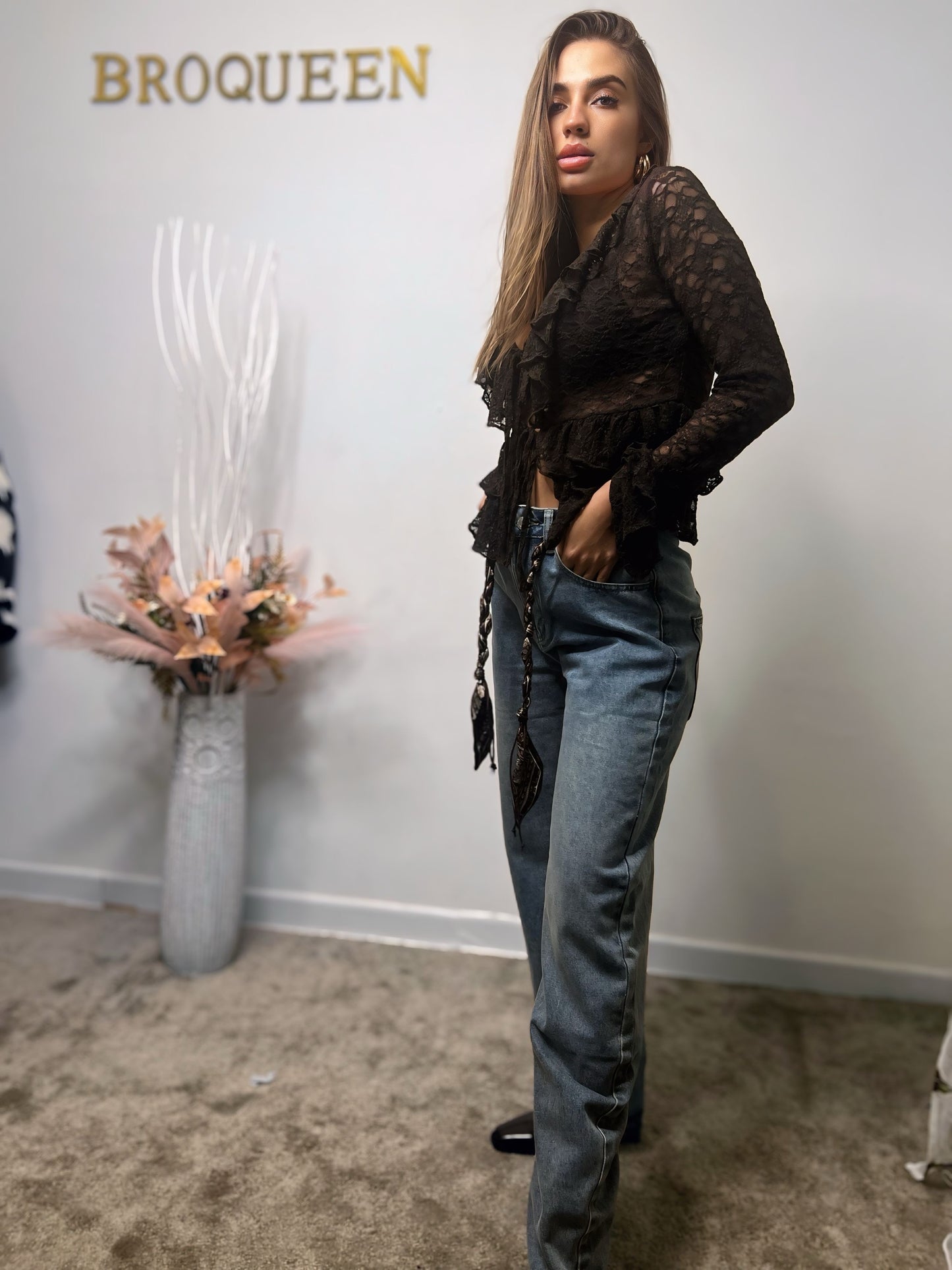 Jeans Vita Alta con Fascia Decorativa