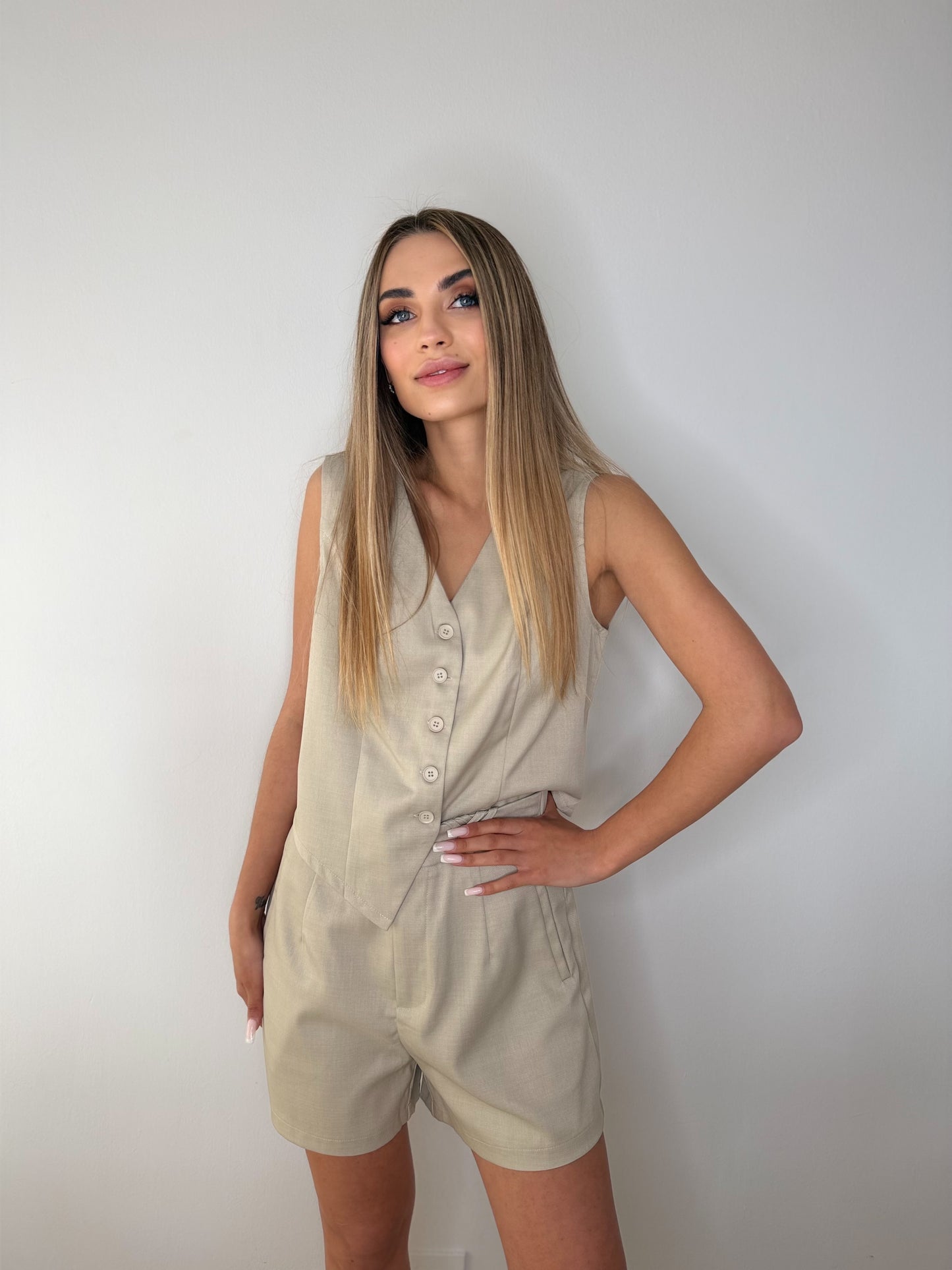 Completo Elegance Estate – Gilet & Shorts