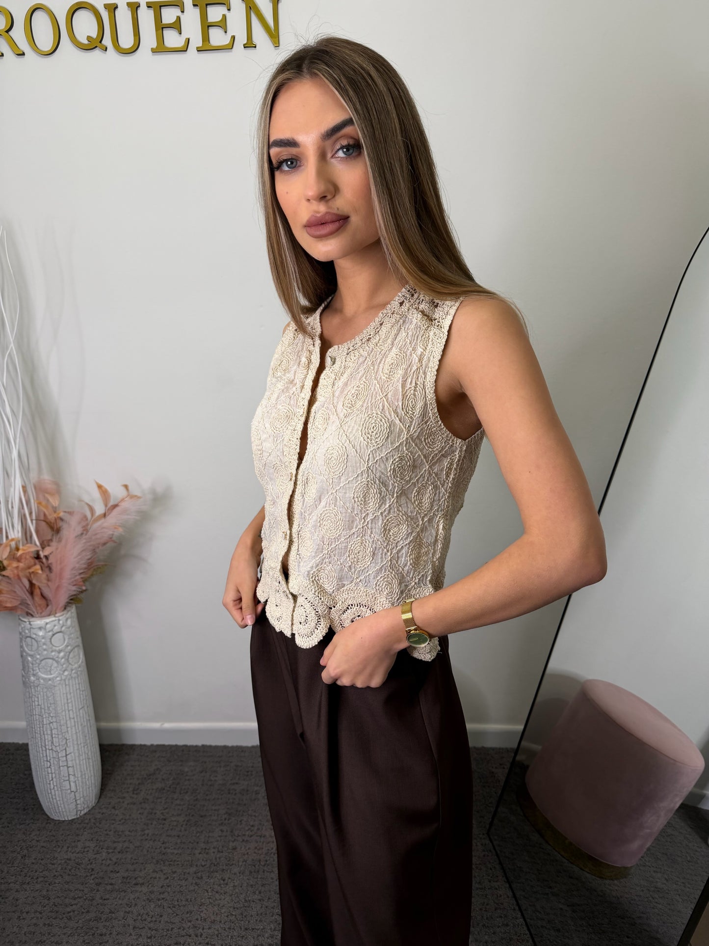 Top Lace Chic – Beige